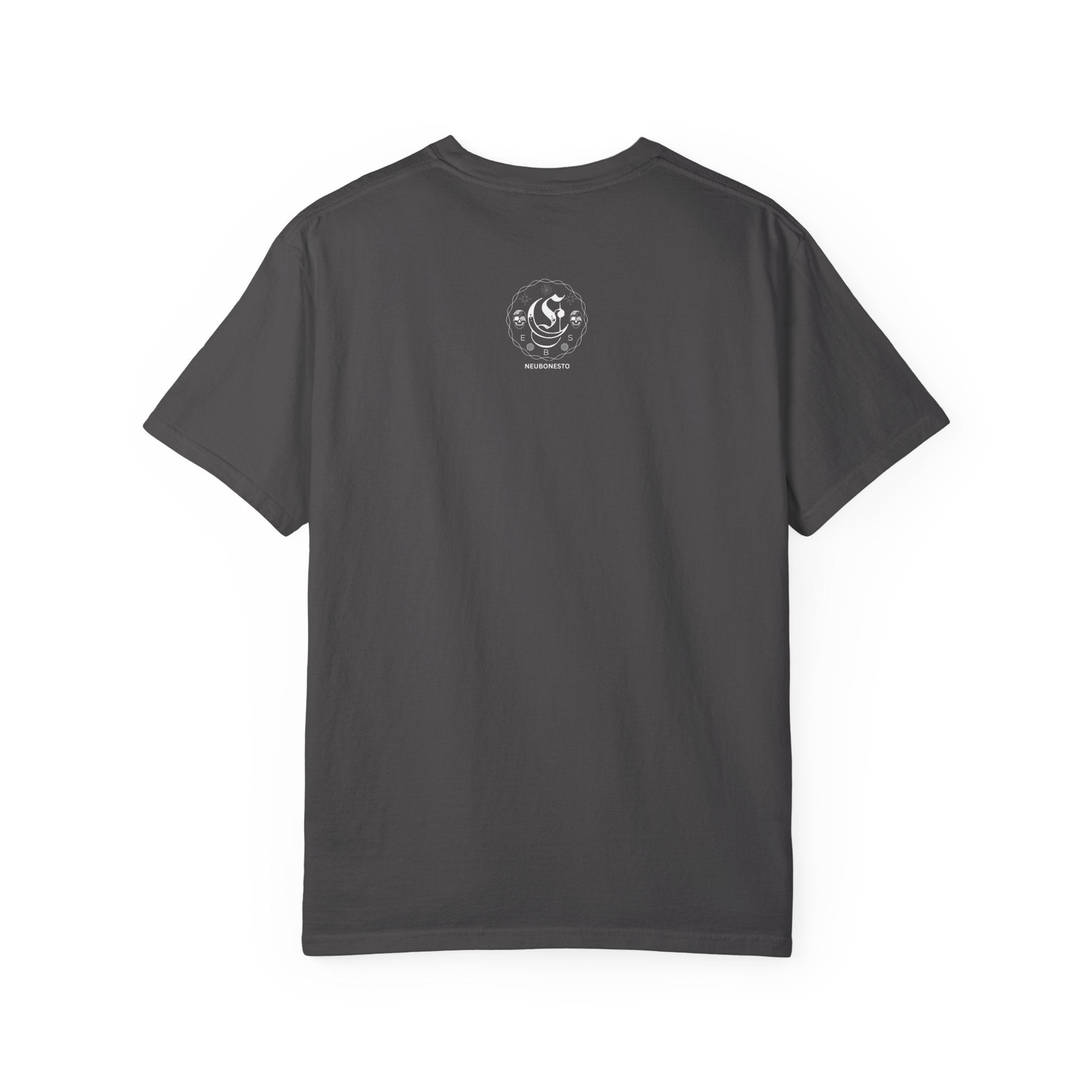 Neubonesto Horror Graphic T-Shirt